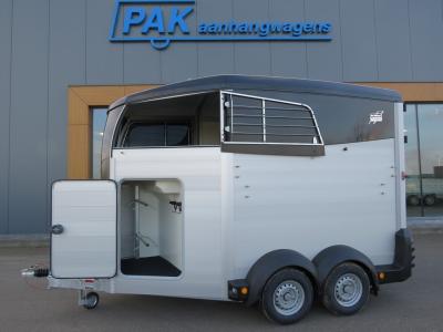 Ifor-Williams HBX 506 2-paards trailer met zadelkamer